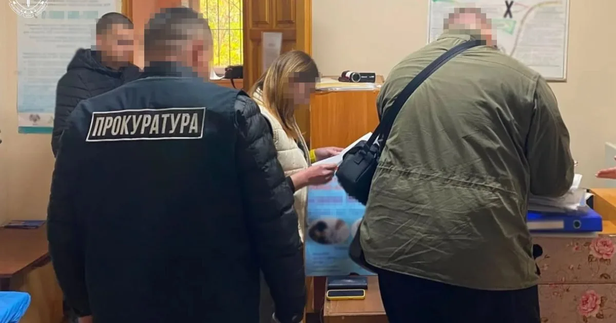 На Львівщині двох медсестер підозрюють у збуті метадону