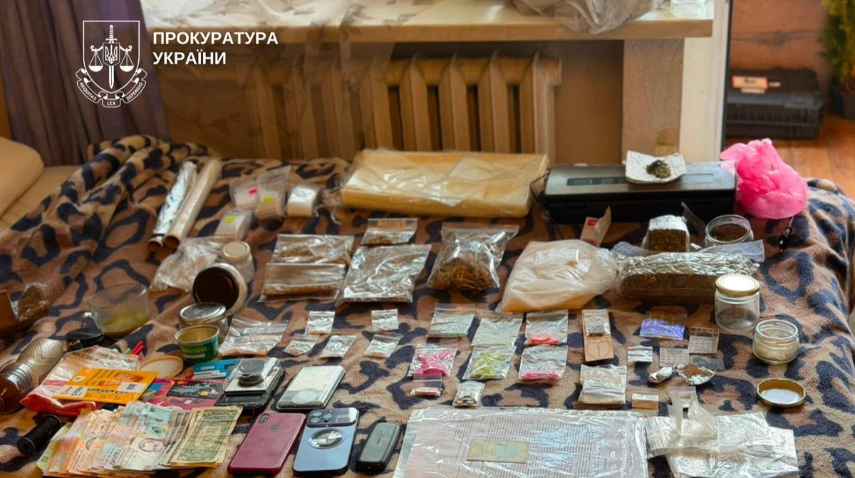 У Києві затримали організатора нарковечірок з особливо великою партією наркотиків